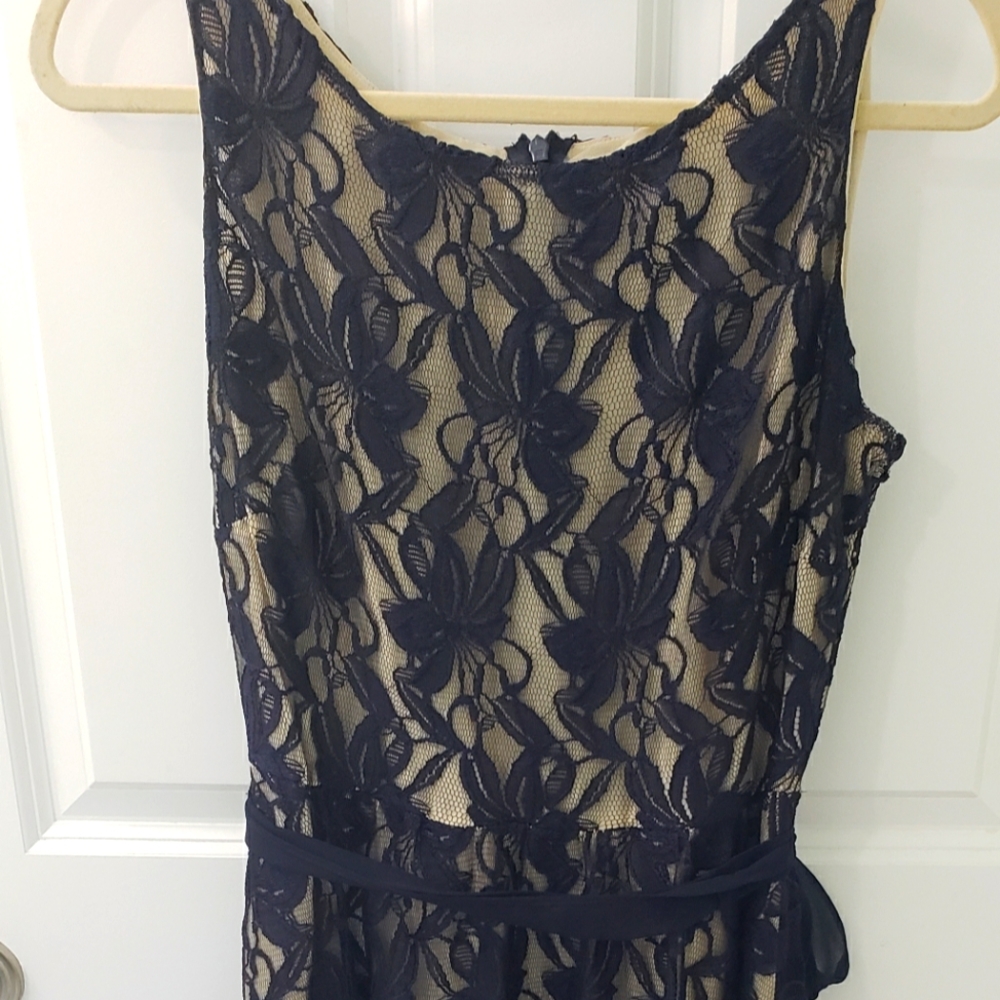 Lace Midi dress sz 12